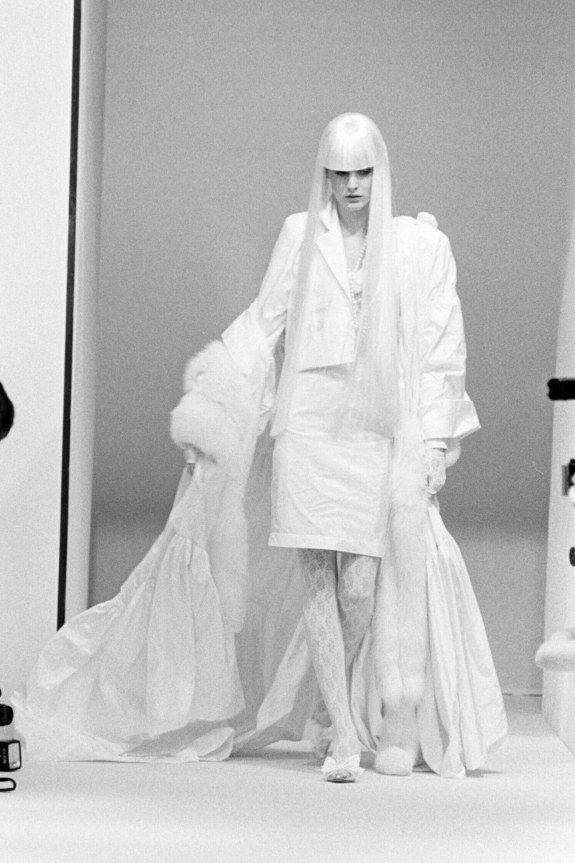 Невесты Chanel: лучшие свадебные платья Карла Лагерфельда